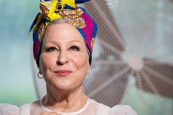 Bette Midler, Oscar Töreninde Şarkı Söyleyecek!